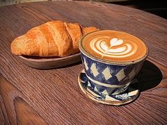 -Double cafe