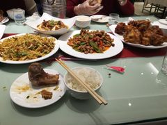 -吴记酱骨炖菜馆(西大直街店)