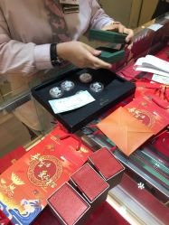 -菜百首饰店(东方新天地店)