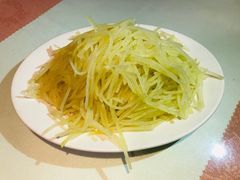 炒土豆丝-老昌春饼(中央大街店)