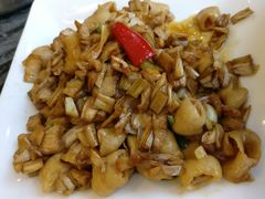 酸芋合炒猪大肠-美极鲜食坊(宝安南路店)