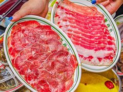 -四囍码头海鲜烧烤自助火锅(外滩南京东路悦荟广场店)