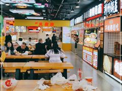大堂-八一好吃街·高品美食广场