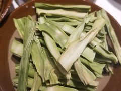 贡菜-周幺妹重庆老火锅(银泰城总店)