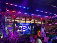 -喜鹊音乐酒馆(西街店)