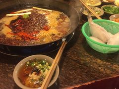 -星鸿社重庆老火锅(燃灯寺分店)