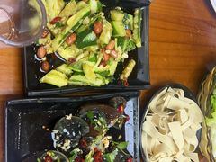 -曹丞相·地锅鸡·地锅鱼(武林店)