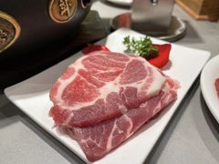 -山焱·炭火自助烤肉(周浦万达店)