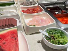 -海底捞火锅鲜切牛肉主题店(长寿路店)