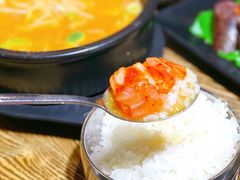 爽口泡菜-吴草鸡爪오초닭발韩食堂(融恒盈嘉中心店)