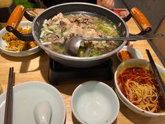 -全牛匠·乐山跷脚牛肉(新中关店)