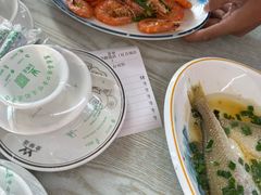 -红月湾海鲜饭店•沙滩海景(双月湾店)