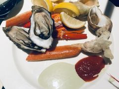 生蚝-澳门旅游塔360°旋转餐厅(南湾湖广场店)