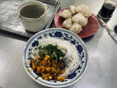 -高师傅特色米粉汤包(建设路店)