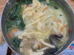 枸杞菌子土鸡汤粉-小满手工粉(环宇荟店)