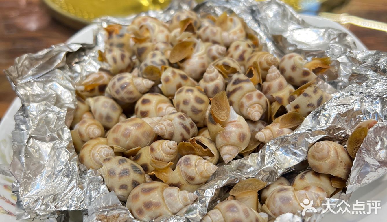 私人订制饭堂，又可以唱k，很正的一个聚餐地方