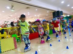 -阿布溜溜(同曦假日百货店)