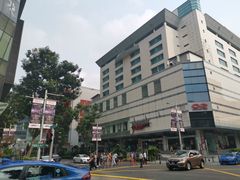 -詹爷爷乌节路街头冰淇淋