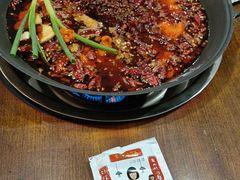 -黄潇洒老火锅(九眼桥宏济巷店)