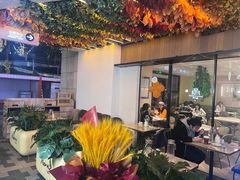 -必胜客(WOW中心城店)