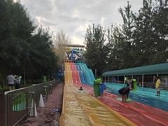 -欢乐水魔方水世界