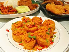 Deep&nbsp;Fried&nbsp;Egg&nbsp;Tofu-Madam Kwan's(Mid Valley Megamall)