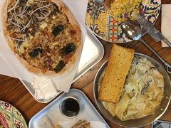 -I HOLIC艾豪丽披萨(KKone店)