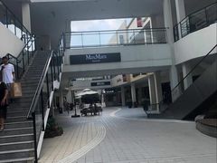 -宁波杉井奥特莱斯广场