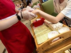 -海底捞火锅(新松江路店)