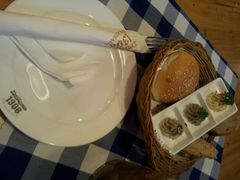 android_upload_pic-皇冠自酿啤酒坊(中国红街5号楼店)