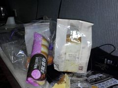 -万利隆·活力烘焙(人民路店)