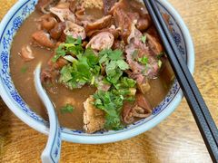 卤煮火烧-门框胡同百年卤煮(新街口店)