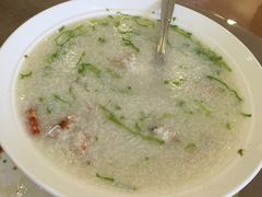 -顺峰渔港中国人的餐厅