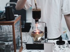 -Line 咖啡(石厦花园店)