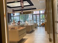 -华夏典当行(龙德广场店)