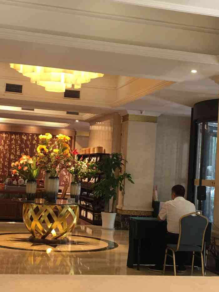 成为第一个点赞的人1夏夜2020年3月29日打分宝善宾馆在杭州下城区体育