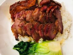 燒鵝拼燒腩-深井陈记烧鹅酒家(新填地街店)