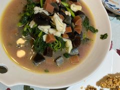 -南京金牛湖巨碗鱼头