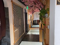 -缘福乡村铁锅炖民宿(八达岭店)