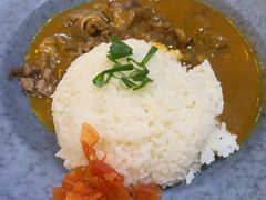 咖喱肥牛饭-犀牛家猪排