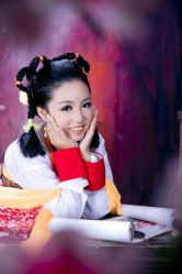 点击看大图 彩蝶-九月鹰飞汉服摄影工作室