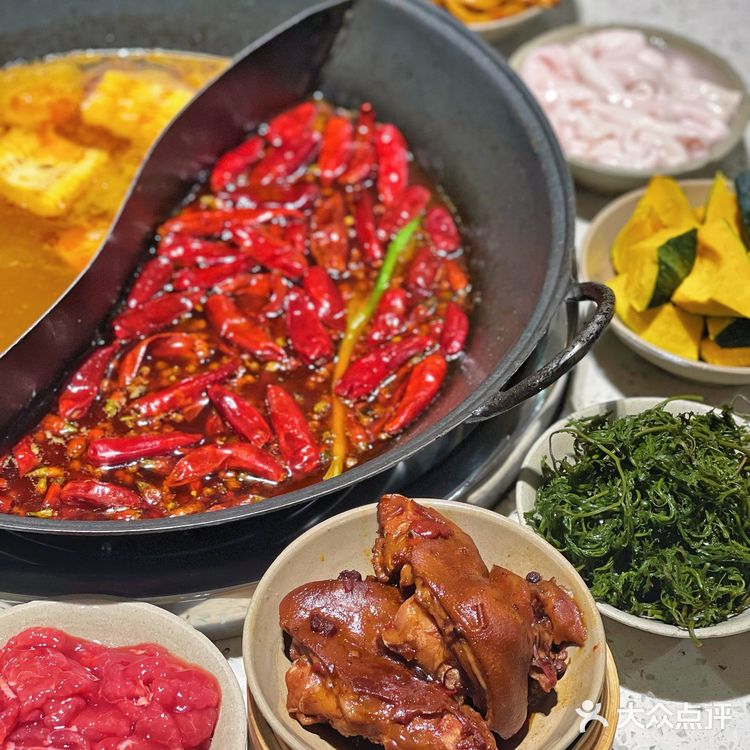 【北京探店】🥘这家牛骨髓真的想点两份‼️配重庆火锅yyds✅