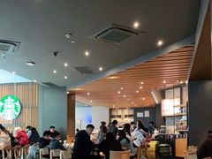 -星巴克臻选(周浦万达店)