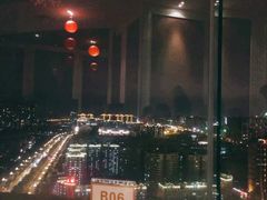 -荣誉国际酒店-云顶旋转餐厅