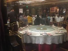 大堂-东方亚克西餐厅(西康路店)