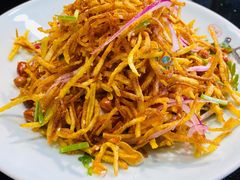 三丝爆豆-鱼窝棚柴火铁锅炖(富山屯店)