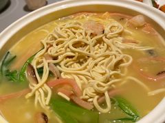 -桂满陇·蟹黄小笼汤包(中山公园店)