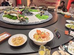 -新天明砂锅鱼头煲