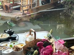 -绿茶餐厅(龙井船宴· 品牌总店)