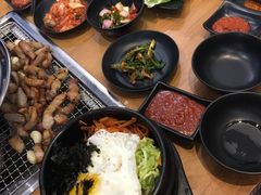 -肉甲韩国木炭烤肉(新壹街1店)
